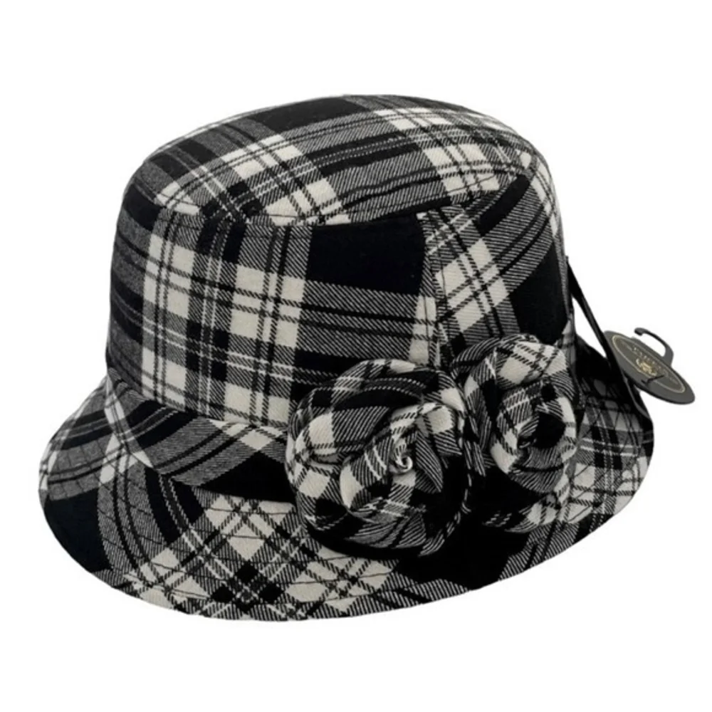 Tartan Traditions Plaid Bucket Hat Black White Flower Detail Women S/M NWT